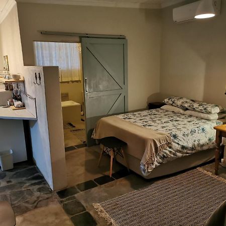 Macnut Bed And Breakfast Mbombela Extérieur photo