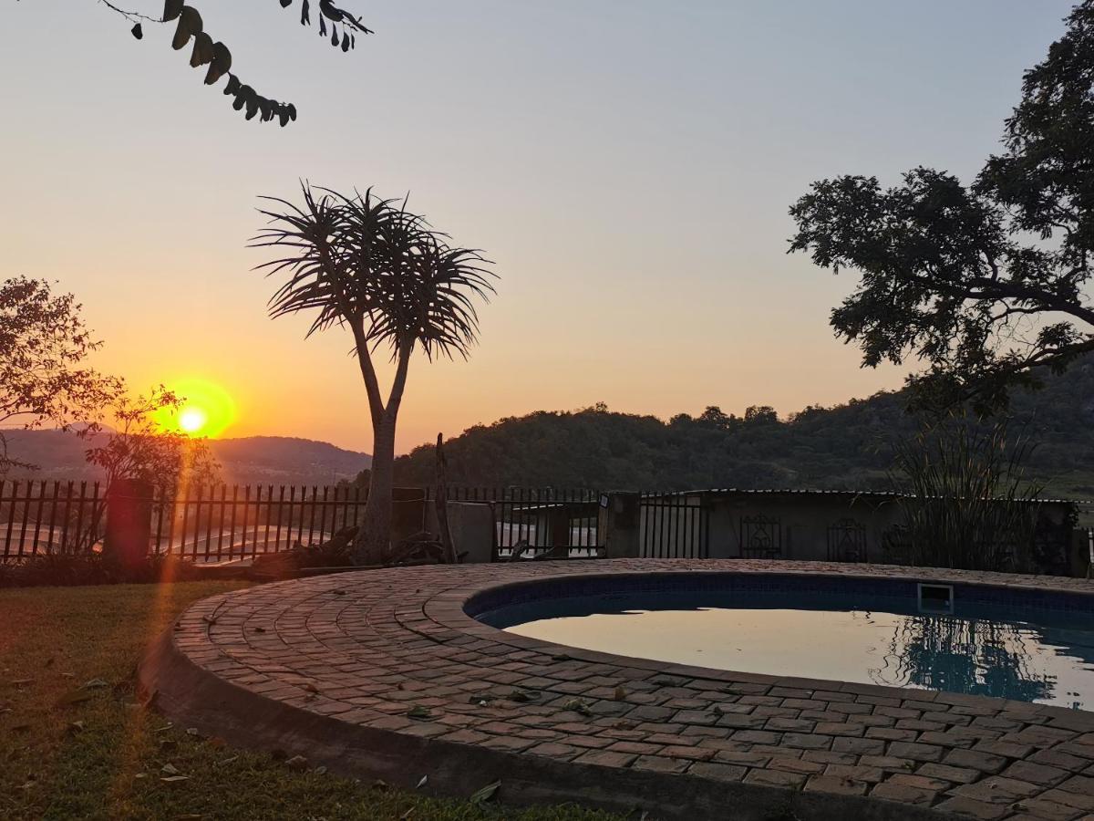 Macnut Bed And Breakfast Mbombela Extérieur photo