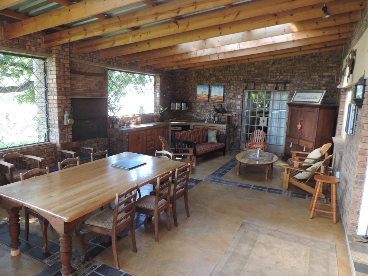 Macnut Bed And Breakfast Mbombela Extérieur photo
